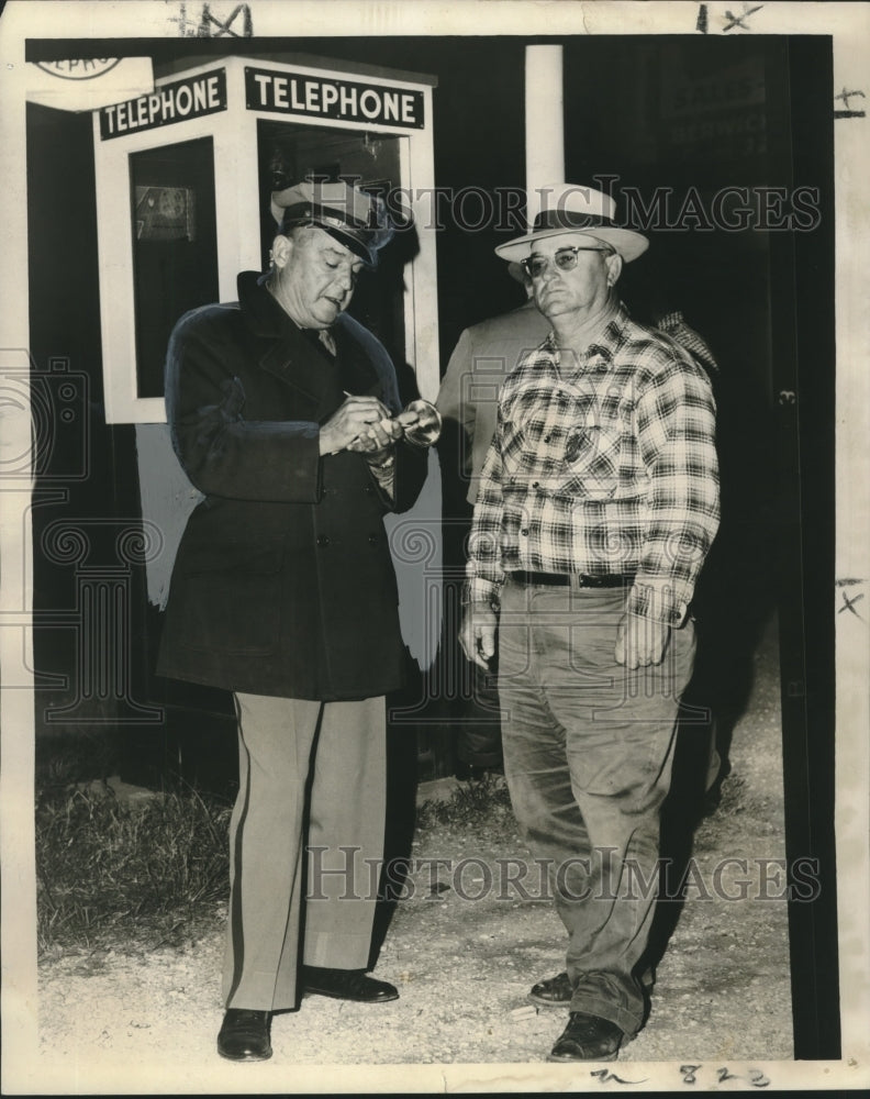 1958 State Trooper Jeffery Laque, Federal Agent Lodgar J. Duet - Historic Images