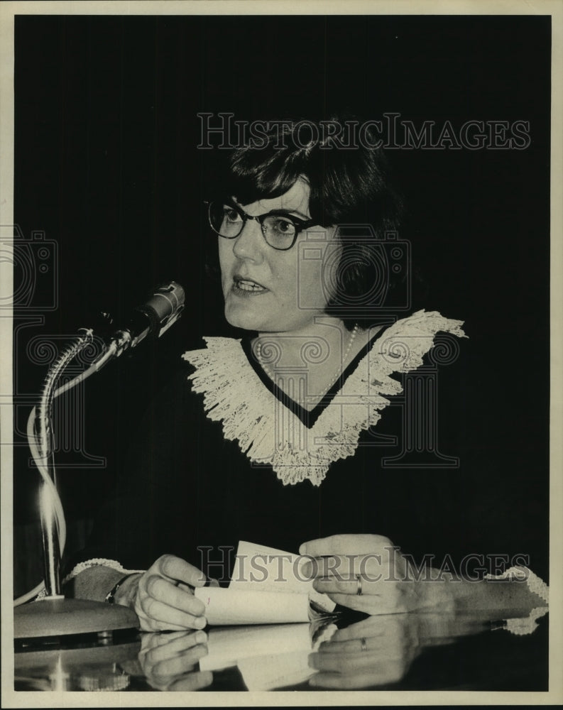 1967 Press Photo Mrs. Herbert Dessauer - Historic Images