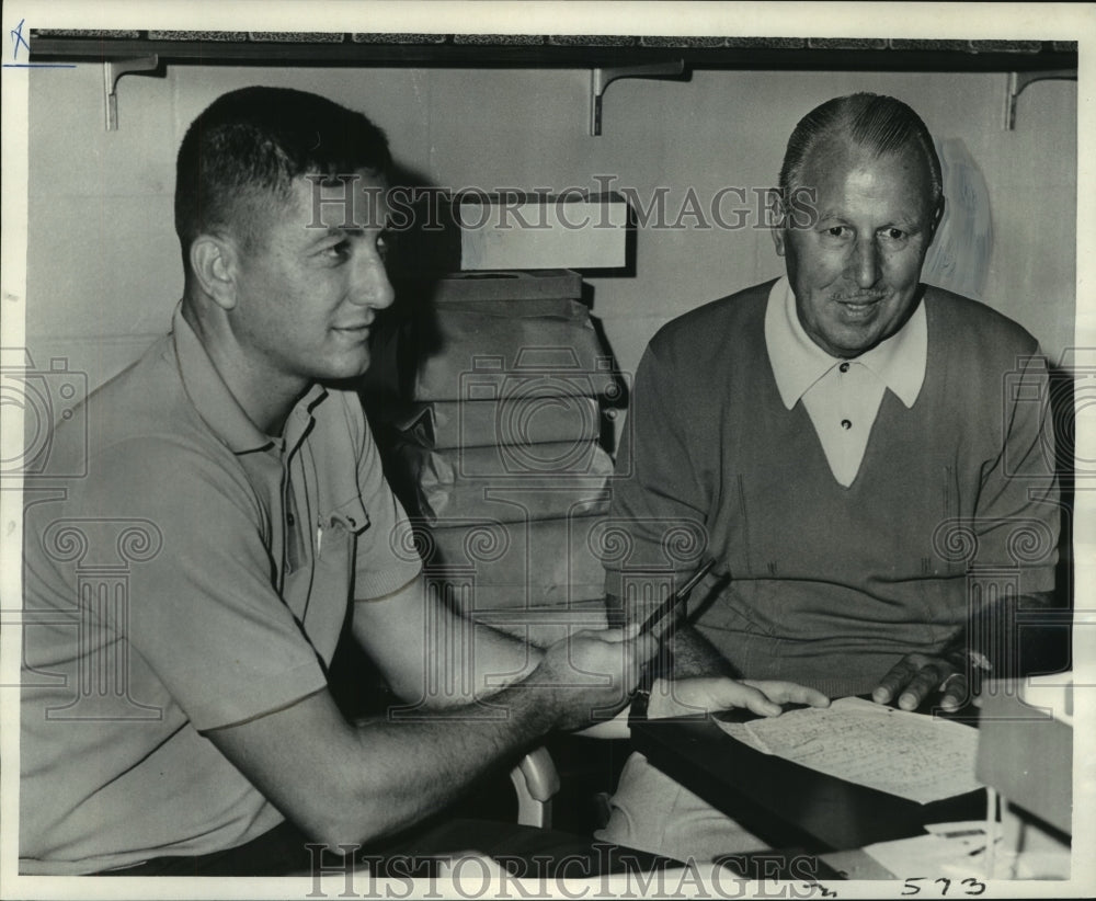 1967 Press Photo Joe DiNicole and Harry B. DeKay chat about athletic director - Historic Images