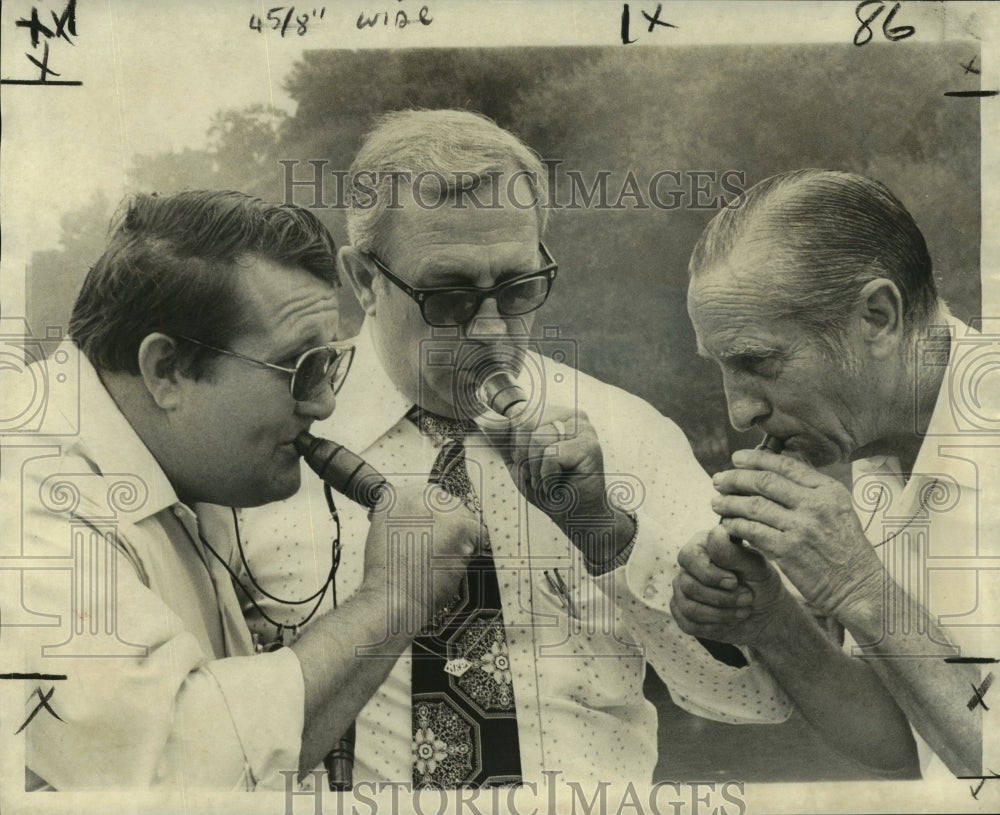 1975 Press Photo Group learns how to use duck calls - noa93525 - Historic Images