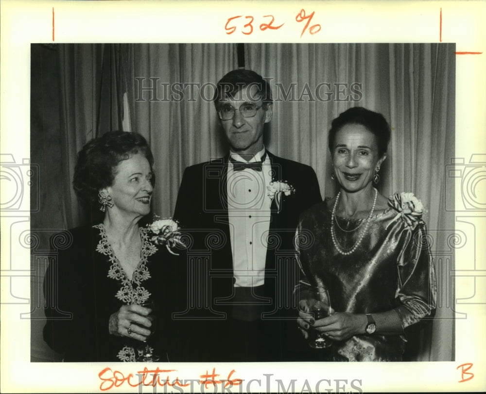 1991 Press Photo French Society - Katharine Livaudais, Mr. and Mrs. Destremau - Historic Images