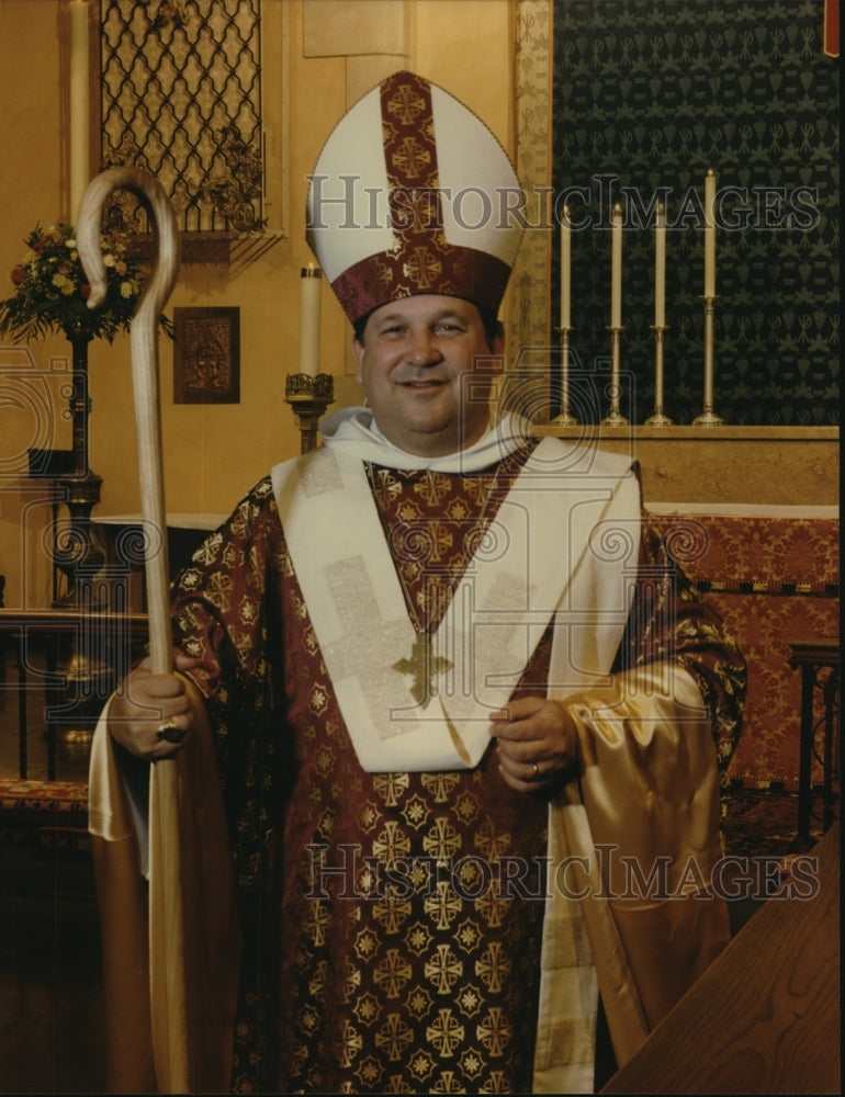 2000 Press Photo The Right Reverend Joe Morris Doss, Bishop of New Jersey - Historic Images