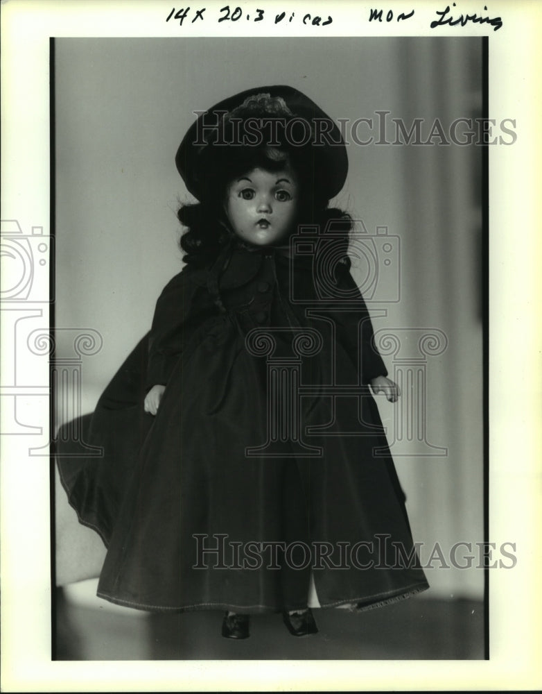 1991 Press Photo Doll exhibit in Louisiana State Museum. - noa93916 - Historic Images