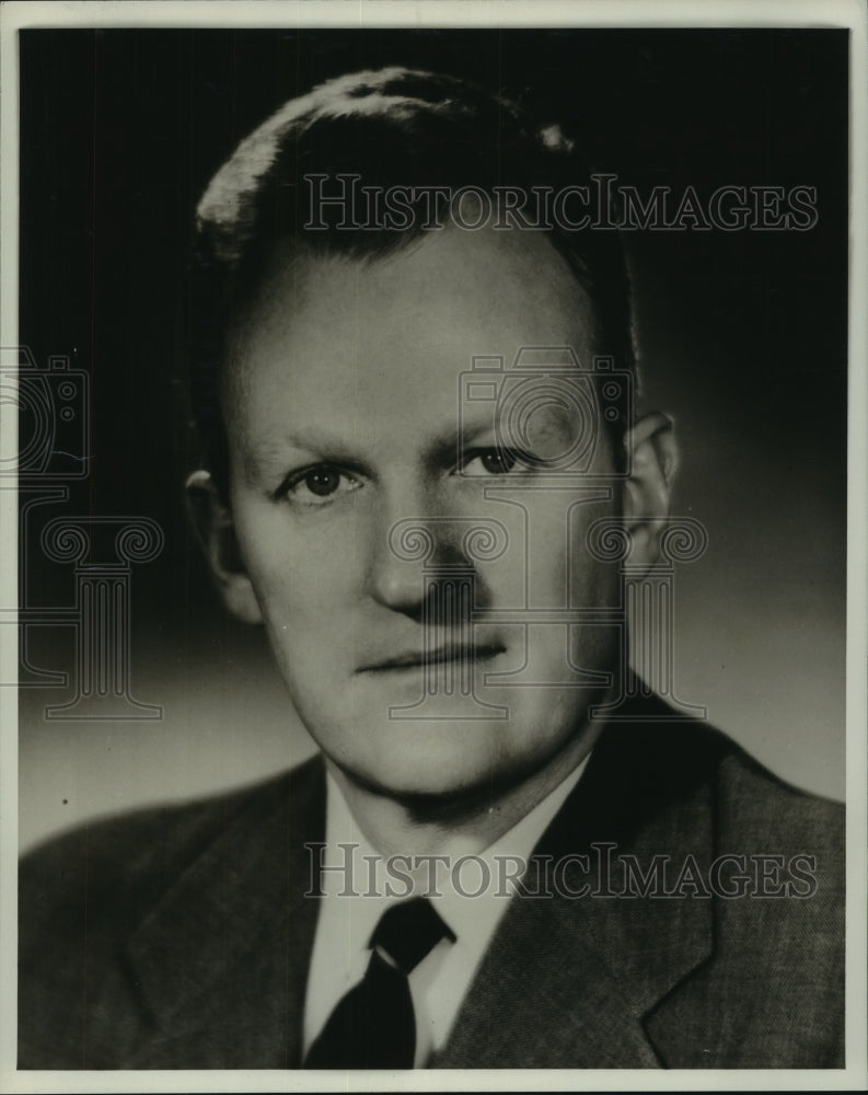 Press Photo Loren F. Dorman, businessman - noa94085 - Historic Images