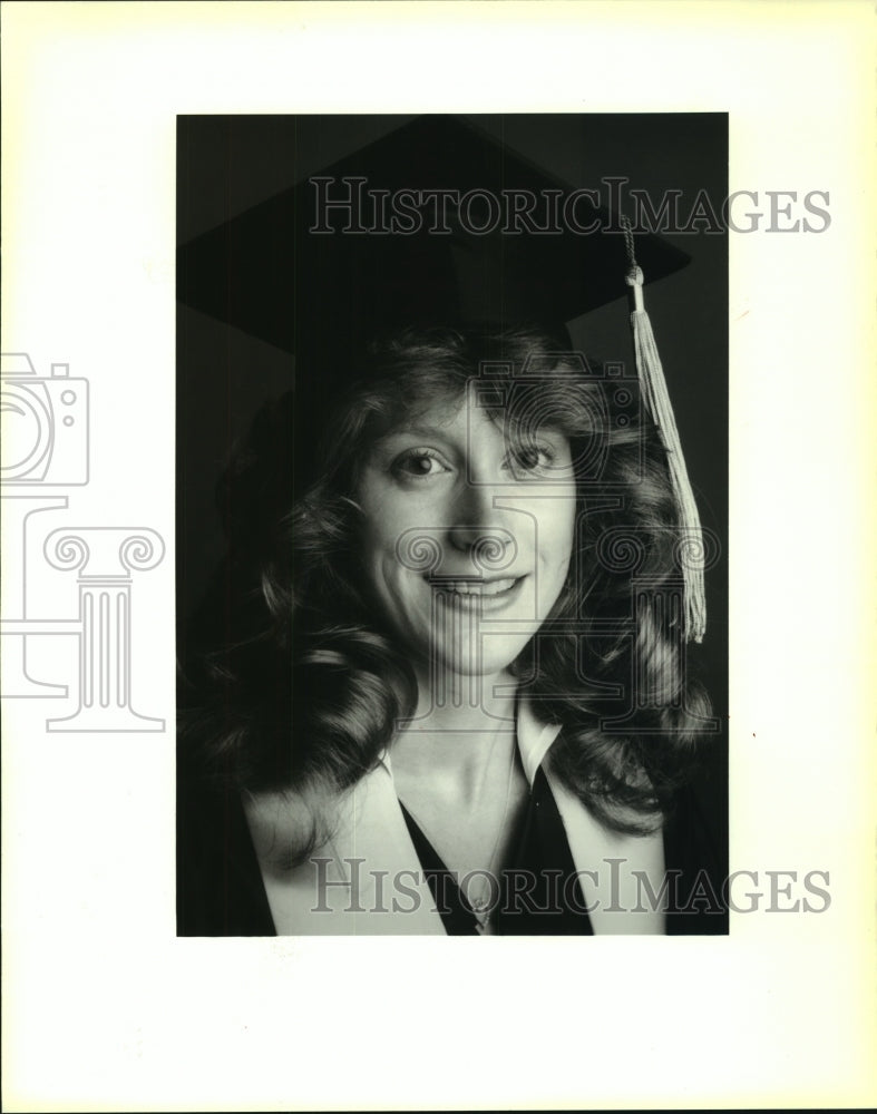 1989 Press Photo Top Delgado graduate, Donna Sarver Doucet - noa94112 - Historic Images