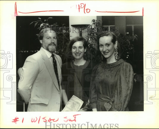 1992 Press Photo Joe DuBois, Annette Drew and Elizabeth Lawrence at event. - Historic Images