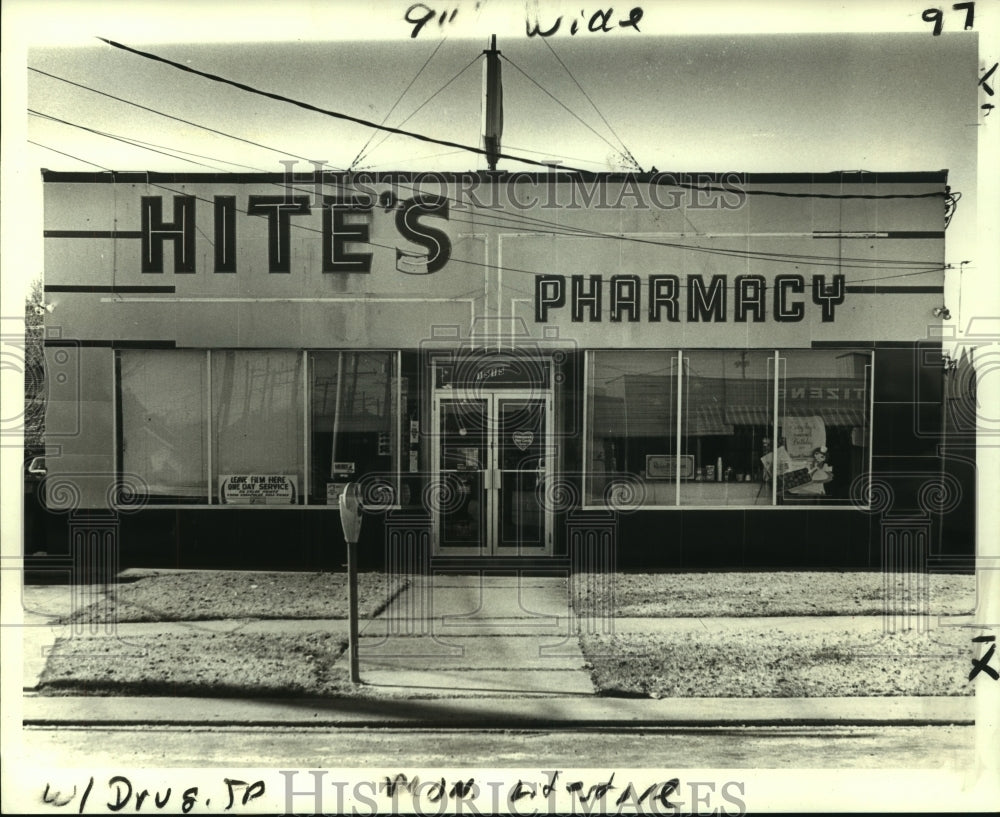 1981 Press Photo Tile and neon facade of Hite&#39;s Pharmacy in Broadmoor area - Historic Images