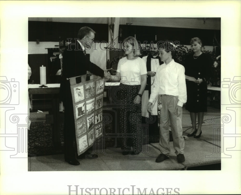 1994 Press Photo New Headmaster installed at the St. Martins Episcopal School - Historic Images