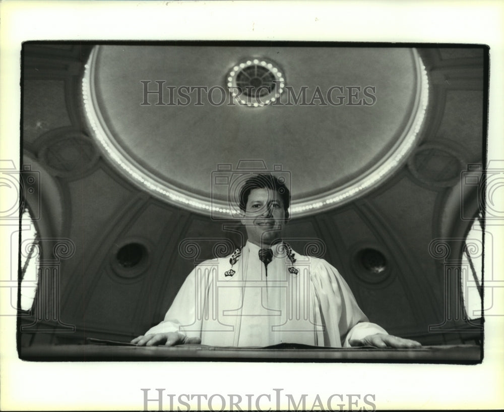 1991 Press Photo Stephen Dubov, new Cantor at the Touro Synagogue - noa94758 - Historic Images