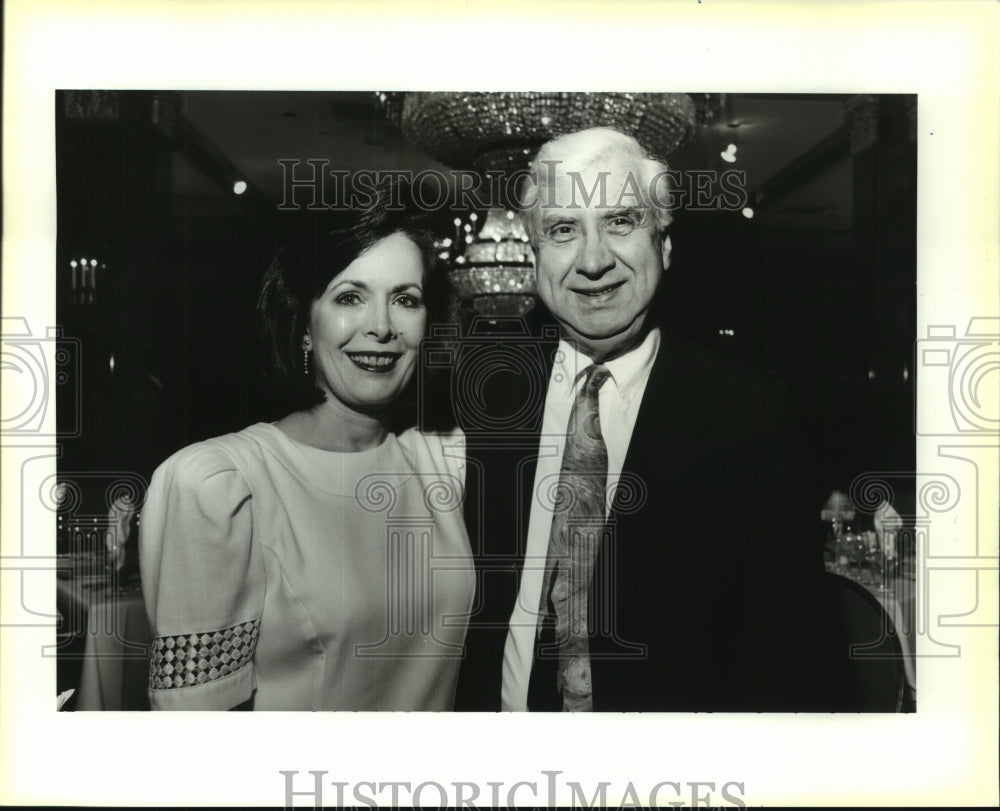 1994 Press Photo Jacqui and Wally Dorion at Plimsoll Club Gathering - noa94911 - Historic Images