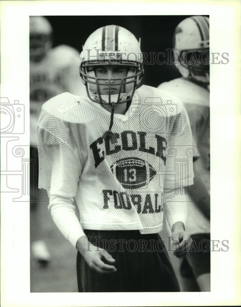 1993 Press Photo Ecole quarterback Jason Paulin looks for directions - noa95302 - Historic Images