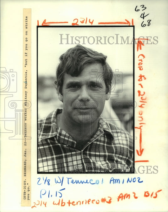 1982 Press Photo Tenneco worker Whitney Duplantis - noa95453 - Historic Images
