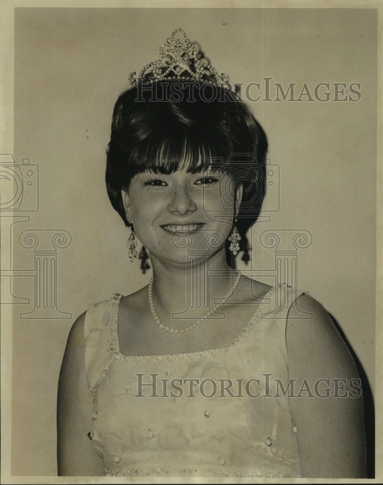 1967 Press Photo Miss Popularity, Commercial Athletic Association Sandra L. Durr - Historic Images