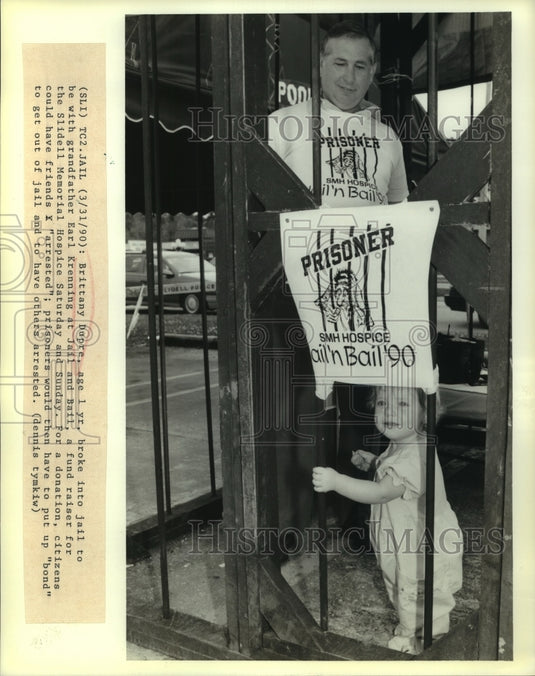 1990 Press Photo Brittany Dupre & Earl Krenning at Slidell Memorial Hospice - Historic Images