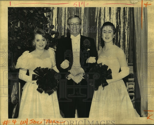 1992 Press Photo Krewe of Mystery Ball court Lisanne Brown, Eben & Anne Watkins - Historic Images