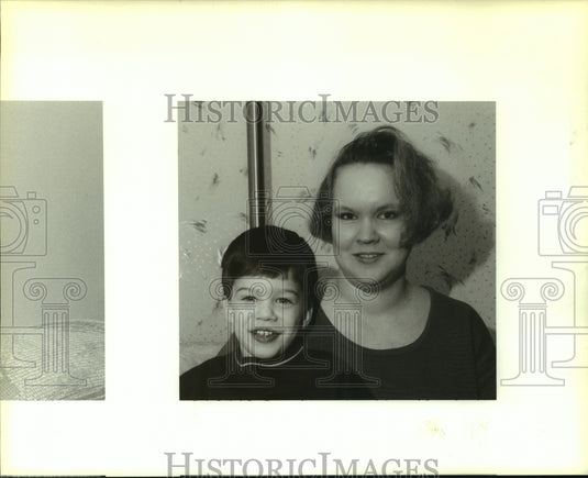1994 Press Photo St. Bernard Chapter of Infancy President Donna Eddlestone & son - Historic Images