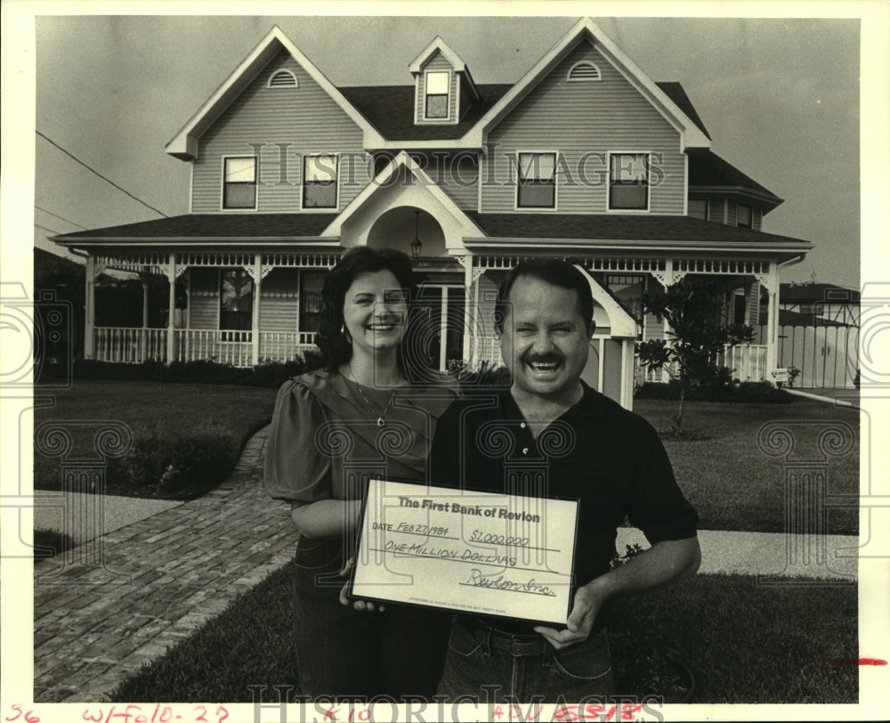 1986 Press Photo Kathy &amp; Greg du Treil, Revlon $1 million sweepstakes winners - Historic Images