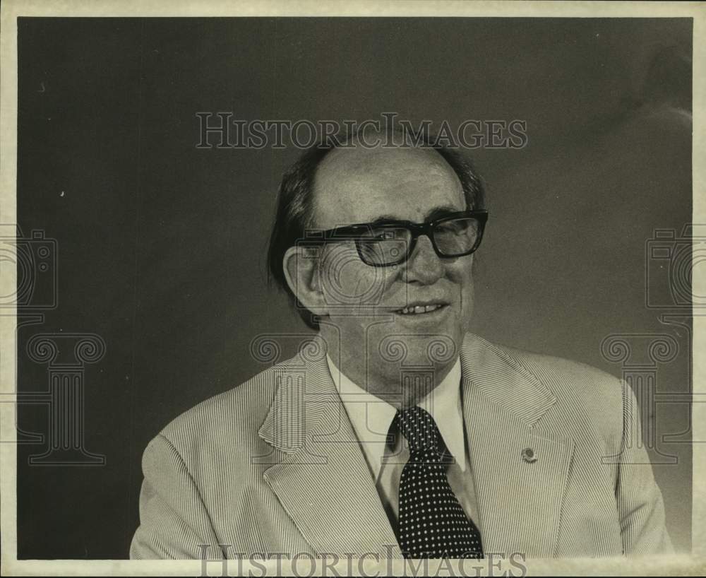 1975 Martin G. De Salazar, interpreter of Inter-American Center - Historic Images