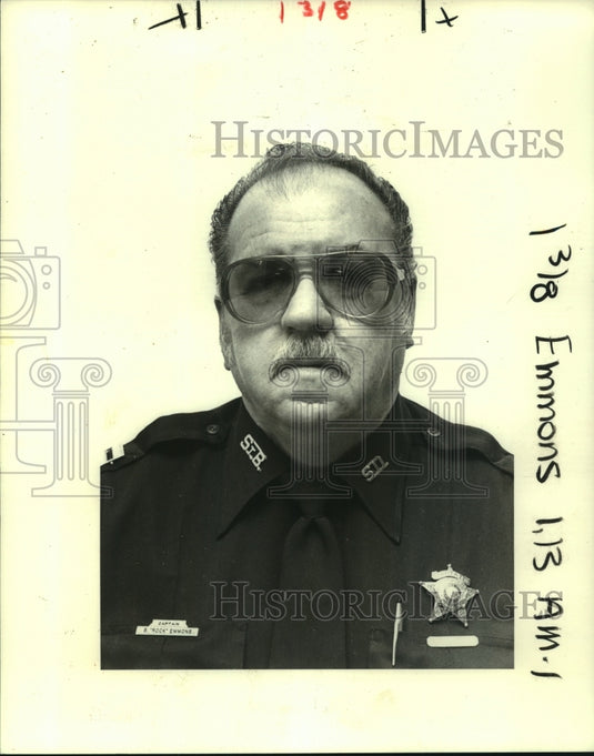 1984 Press Photo Captain Barkley "Rock" Emmons, St. Bernard Parish police. - Historic Images