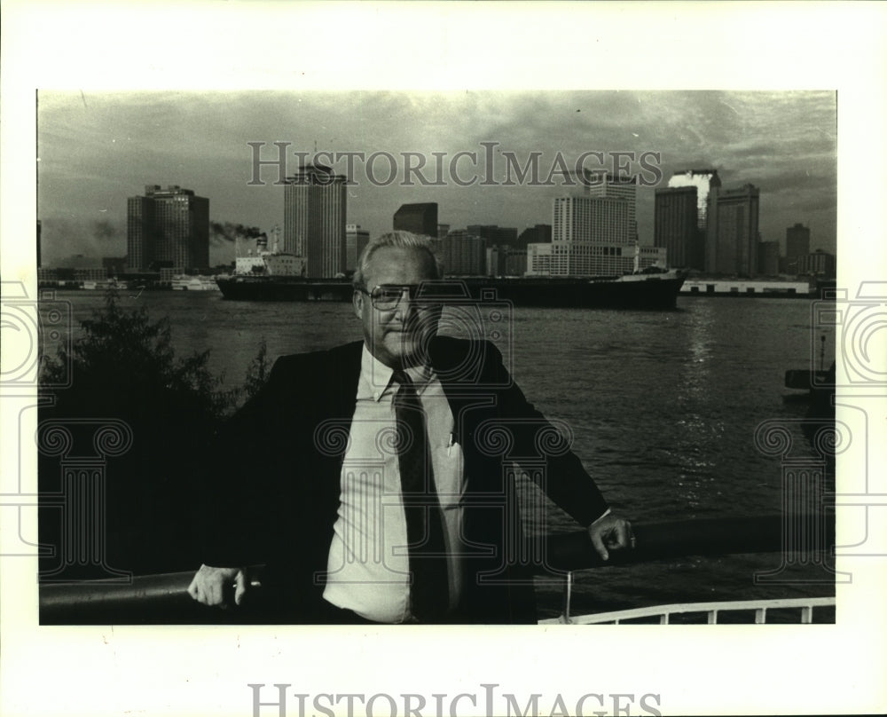 1987 Press Photo Moon Landrieu - noa98564 - Historic Images