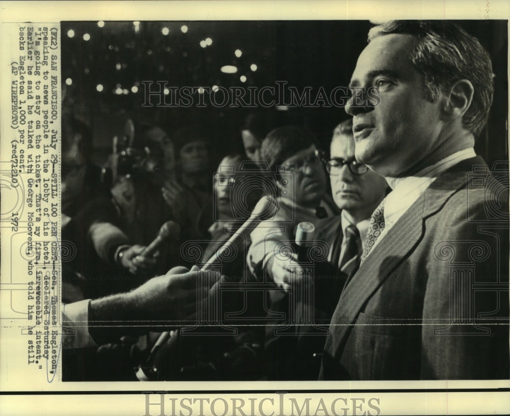 1972 Press Photo Senator Thomas Eagleton at Hotel Lobby with News People - Historic Images