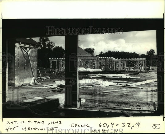 1994 Press Photo New construction being done at English Turn - noa99038 - Historic Images