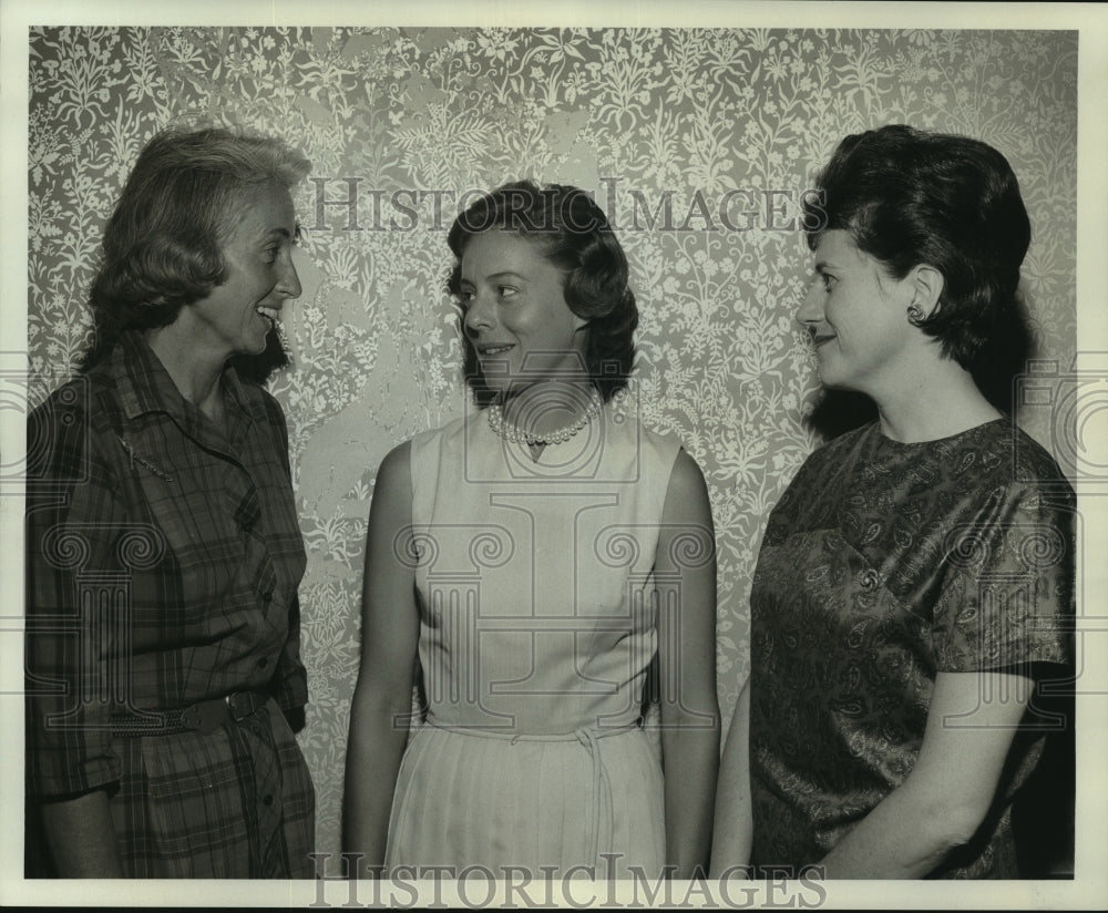 1963 Symphony Book Fair leaders' organizational meeting - Historic Images
