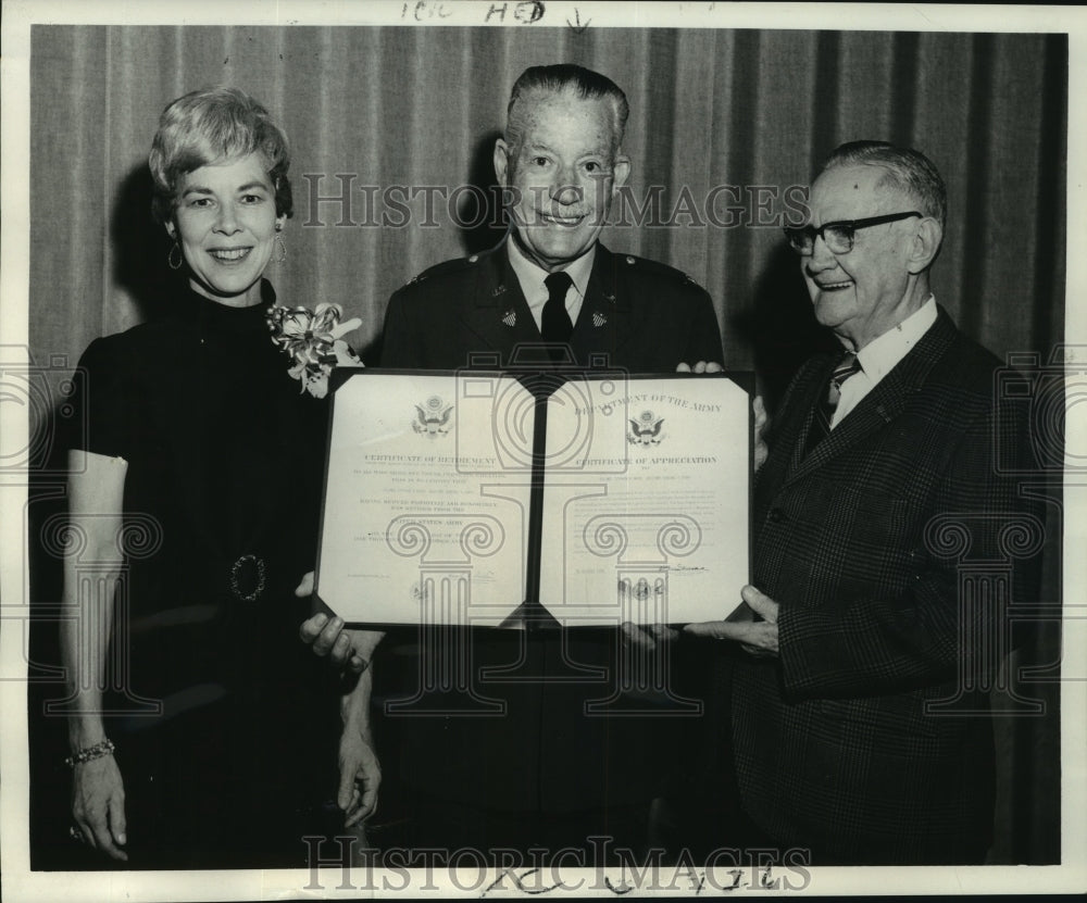 1969 Col. Stephen A. Dwyer, chief of the Louisiana Selective Service - Historic Images