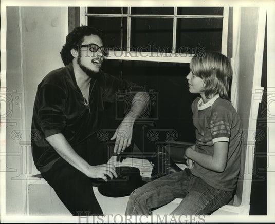 1973 Press Photo Tom Escandel & Chuck Marshall, cast of "A Thousand Clowns" - Historic Images