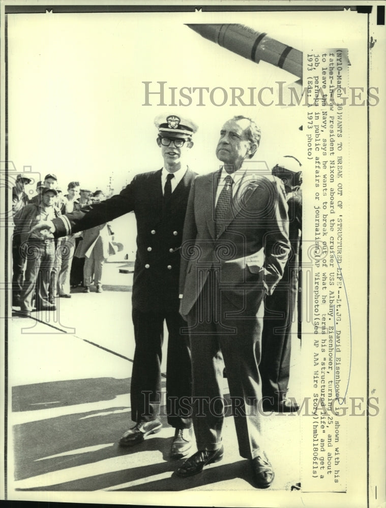 1973 Press Photo Lt. JG. David Eisenhower with President Nixon aboard USS Albany - Historic Images