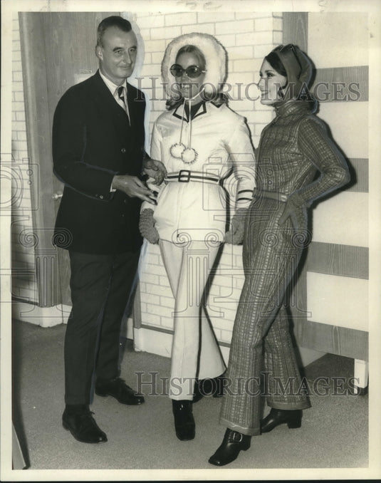 1969 Harold Dolgenow, ski fashion authority approves suit & trousers - Historic Images