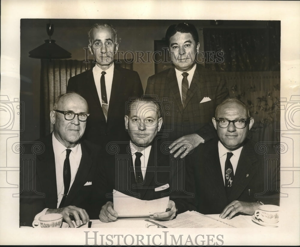 1964 Officers of Veterans Highway Business Association, House of Lee - Historic Images