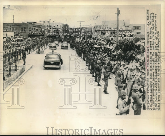 1960 Press Photo U.S. Marines protect President Eisenhower's motorcade, Okinawa - Historic Images