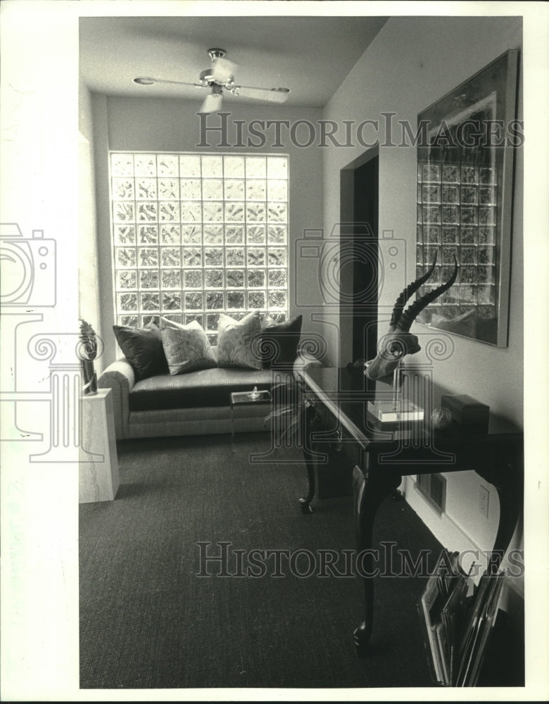 1986 Downstairs porch at 2727 Chestnut is a $200,000 renovation.-Historic Images