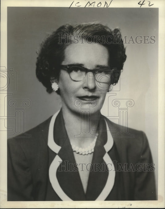 1953 Press Photo Sheila Dwyer, R.N., Nursing Education Consultant - nob01693 - Historic Images