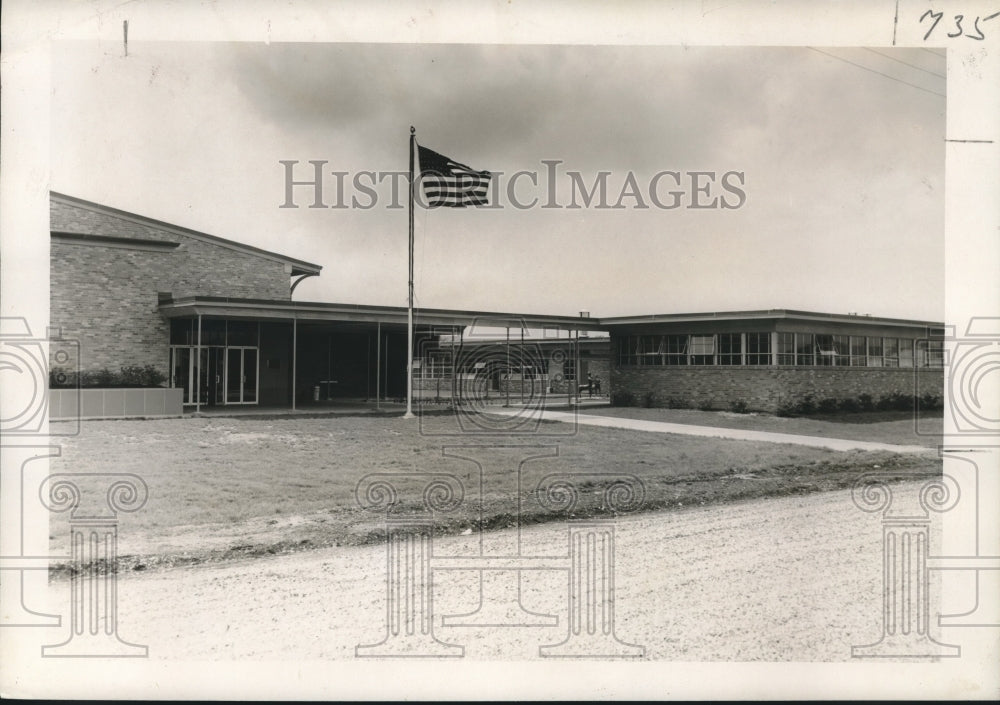 1956 Press Photo Edward H. Phillips Elementary School dedicated Sunday. - Historic Images