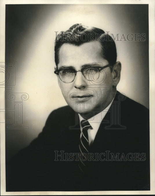 1965 Press Photo Appointment of Paul Richard Falter, controller of D. H. Holmes-Historic Images