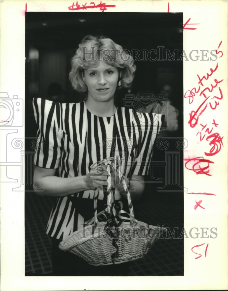 1989 Kate Elkins at the YMCA Luncheon and Fashion Show - Historic Images