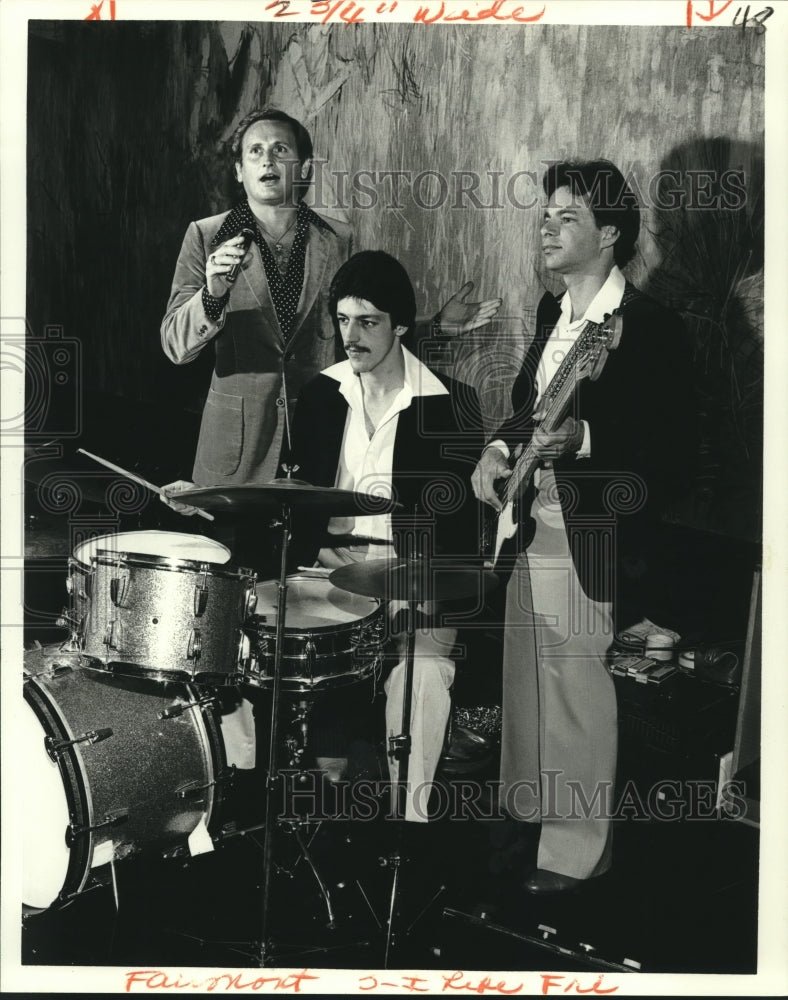 1980 Press Photo Singer Elledge, drummer Lenny Camperie, bassist Benny Grunch - Historic Images