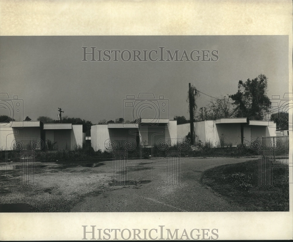 1975 Family Health Foundation Clinics - Airline Hwy &amp; Elise - Historic Images