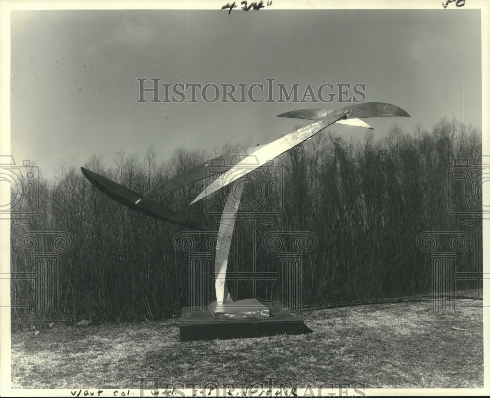 1979 Press Photo Artist Lin Emery&#39;s award-winning mobile sculpture &#39;Ariel&#39; - Historic Images