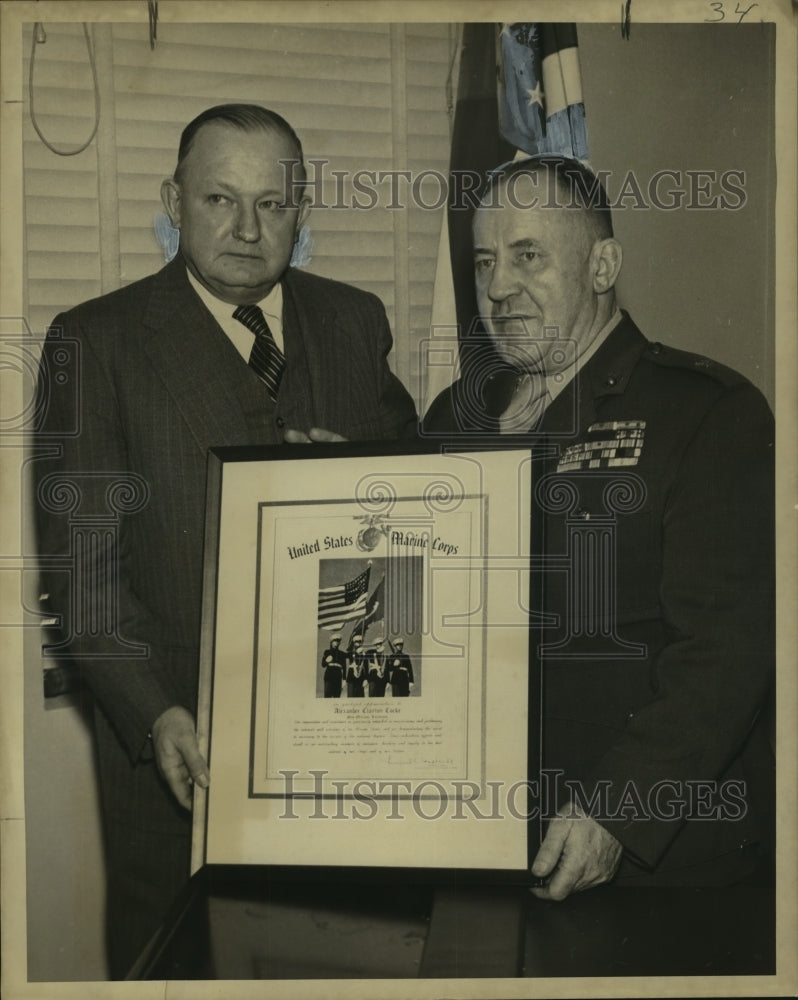 1956 Press Photo Brig. Gen. Stickney presents Alexander Cocke with award. - Historic Images