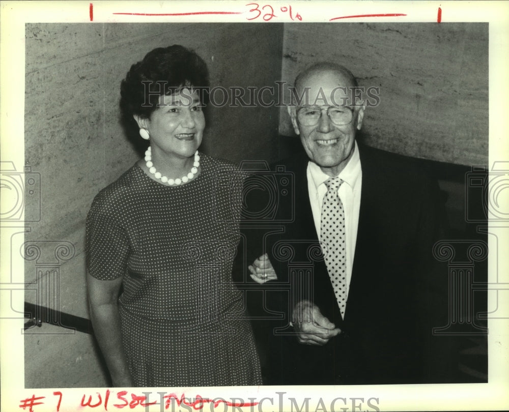 1992 Press Photo Patsy and Peter Fernandez at the Audubon Club - Historic Images