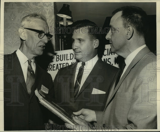 1964 Press Photo Home Builders celebrate the 30th anniversary of the FHA - Historic Images