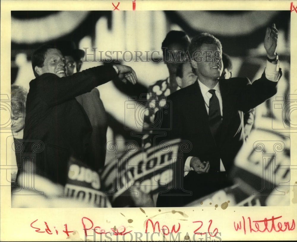 1992 Press Photo Bill Clinton & Al Gore campaign sortie - Historic Images