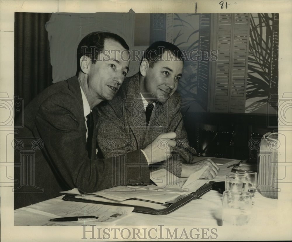 1953 Press Photo Principles Discuss Louisiana Municipal Association Convention - Historic Images