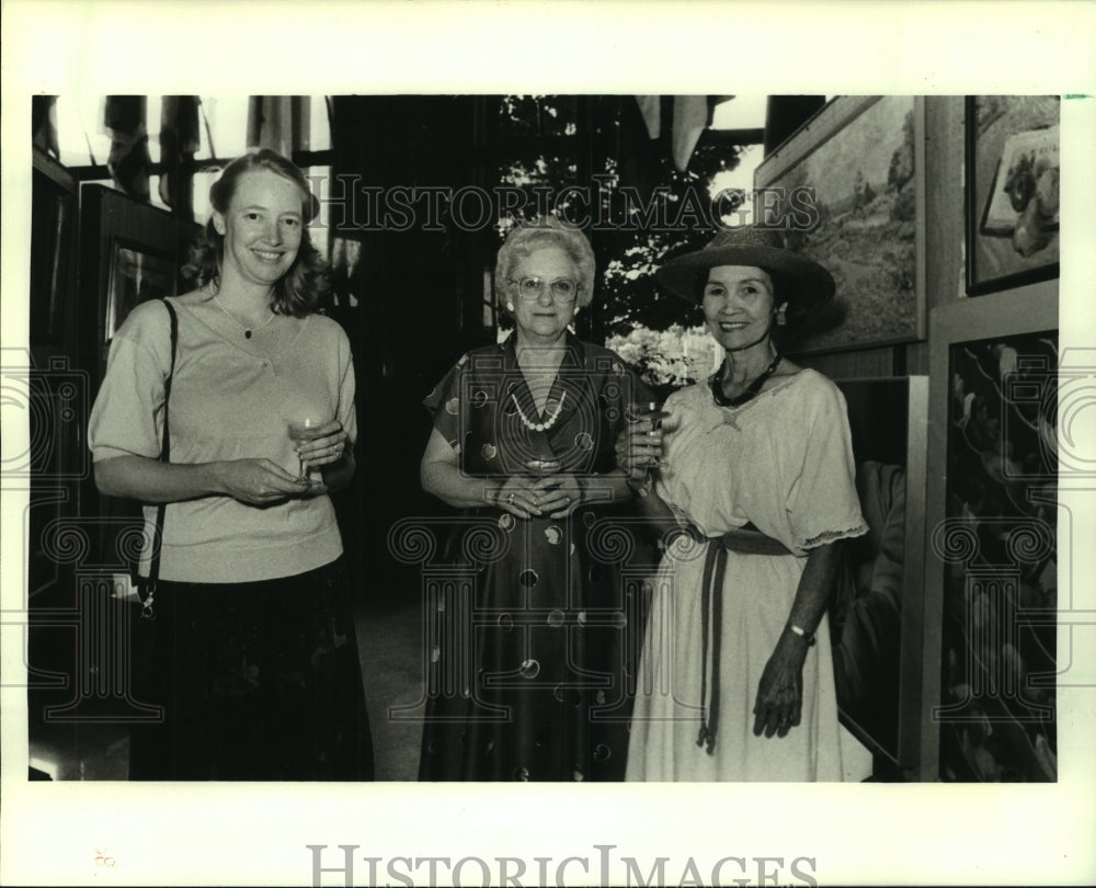 1988 Press Photo Guest at the Reception for New Orleans Art Association - Historic Images