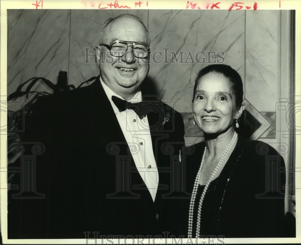 1994 Press Photo Darwin &amp; Mary Jane Fenner at the Weiss Awards - nob05340 - Historic Images