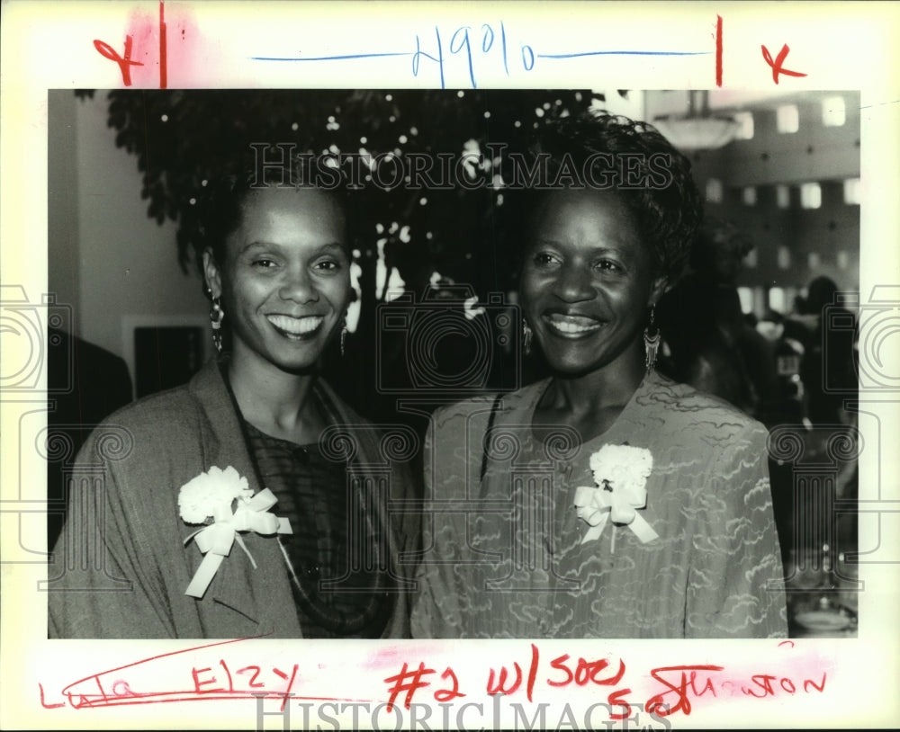 1993 Press Photo Rose Mouton and Lula Elzy - nob05362 - Historic Images