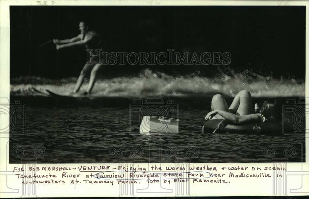 1982 Press Photo Water skiing &amp; floating on Tchefuncte River. - nob05475 - Historic Images